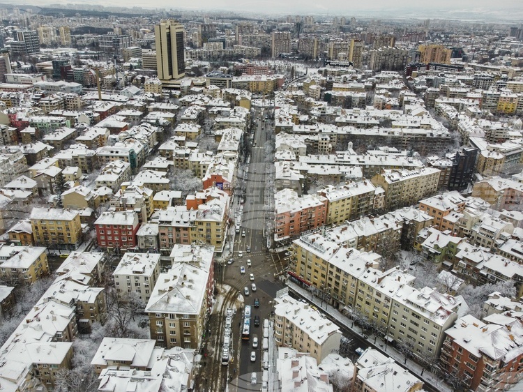 Над 11 500 потребители са сключили договор за жилищен заем чрез кредитен посредник през втората половина на 2025 г., сочат данните на БНБ