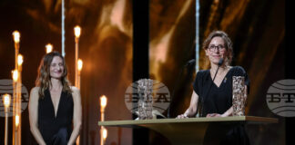 Наградата „Сезар“ за най-добър френски филм беше присъдена на „Привързване“ на Карин Тардийо