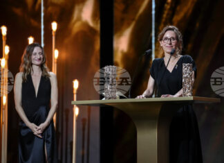 Наградата „Сезар“ за най-добър френски филм беше присъдена на „Привързване“ на Карин Тардийо Наградата „Сезар“ за най-добър френски филм беше присъдена на „Привързване“ на Карин Тардийо