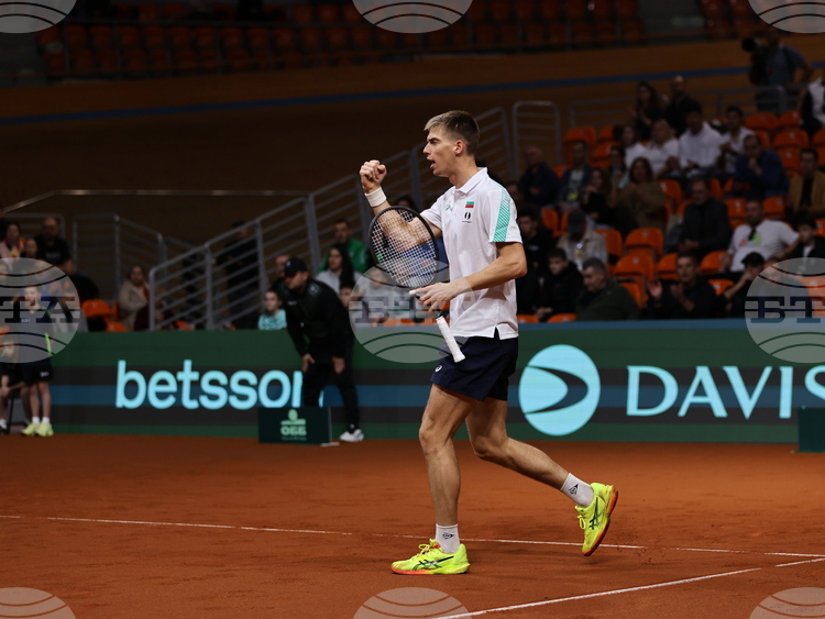 Нестеров стартира с победа в квалификациите на турнир по тенис от сериите "Чалънджър" в Швейцария, Донски допусна поражение на сингъл в Индия