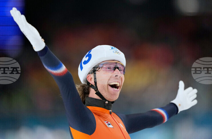 Нидерландският ветеран Йорит Бергсма завоюва златото в масовия старт на бързо пързаляне с кънки на Игрите в Милано-Кортина