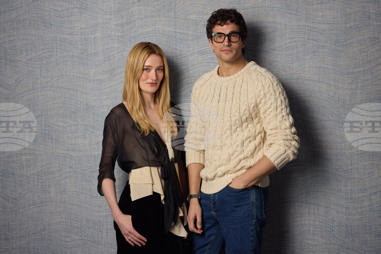 С само една снимка запечатала сватбата им голяма част от