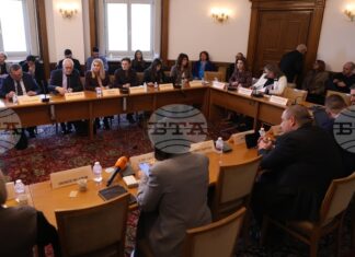 ОБНОВЕНА Социалната комисия прие на първо четене законодателни промени, свързани с мултифондовете в допълнителното пенсионно осигуряване