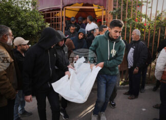 ОБНОВНЕНА
                                                                                                Израелски въздушни удари са убили 11 души в Газа, съобщават палестински медици; Израел твърди, че "Хамас" нарушава примирието