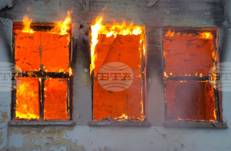 Общо 46 пожара са потушени през изминалото денонощие