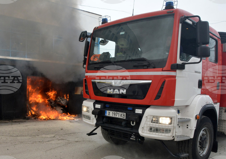 Общо 60 пожара са ликвидирани през последното денонощие в страната, няма пострадали