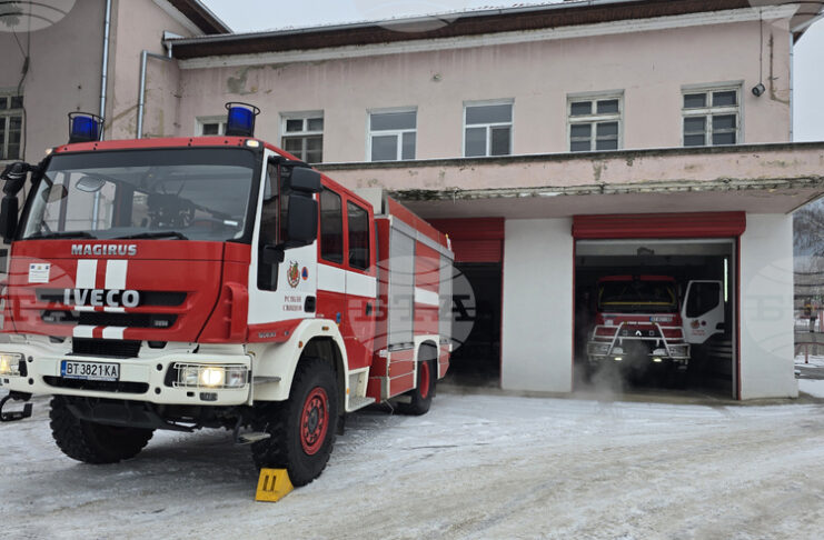 Общо 60 пожара са потушени през изминалото денонощие