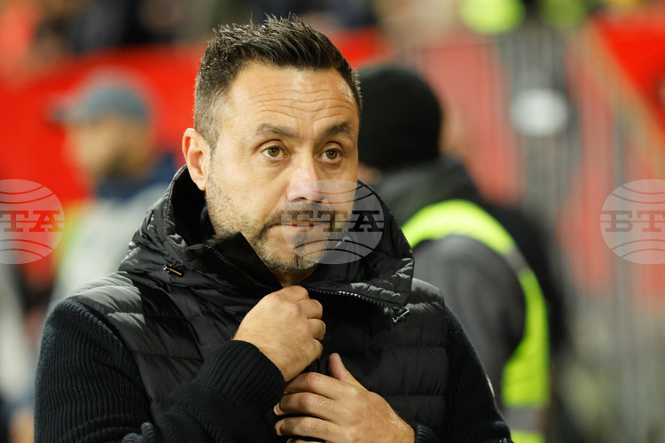 Олимпик Марсилия се раздели със старши треньора Роберто Де Дзерби