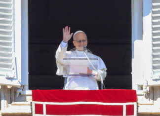 Папа Лъв Четиринадесети каза, че мирът в Украйна не може да бъде отлаган