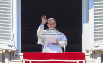 Папа Лъв Четиринадесети каза, че мирът в Украйна не може да бъде отлаган