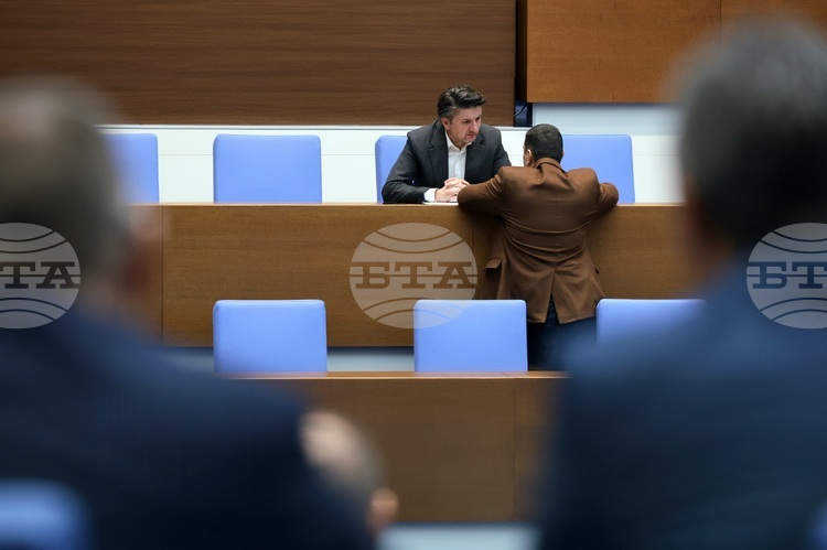 На първо четене парламентът одобри промени в Закона за туризма