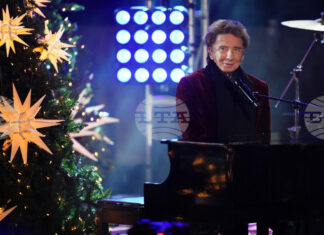 Певецът Бари Манилоу отмени концерти в Лас Вегас