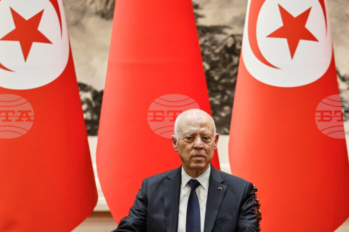 Полицията в Тунис арестува депутат, подиграл се с президента Каис Сайед в социалните мрежи