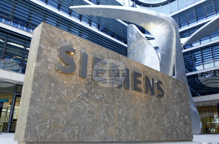 "Сименс" повиши прогнозите си за печалбата след добри резултати за първото тримесечие, стана компанията с най-голяма пазарна капитализация в Германия