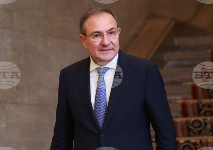 Разкриването на "къщите на ужасите" и програмата за връщане на българи от чужбина са сред отчетените успехи от министър Борислав Гуцанов