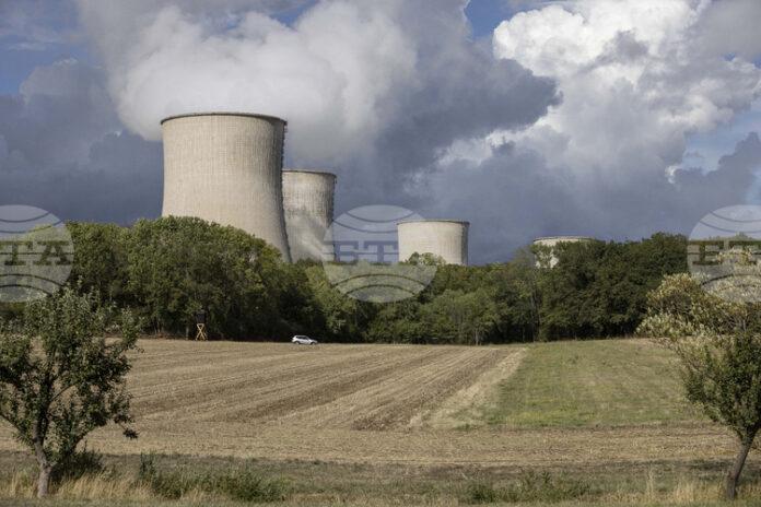Развитието на атомната енергетика е широко застъпено в новата енергийната стратегия на Франция, която днес ще бъде утвърдена
