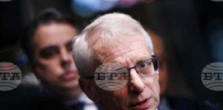 С Андрей Гюров не сме обсъждали министерски постове, каза Николай Денков от ПП-ДБ