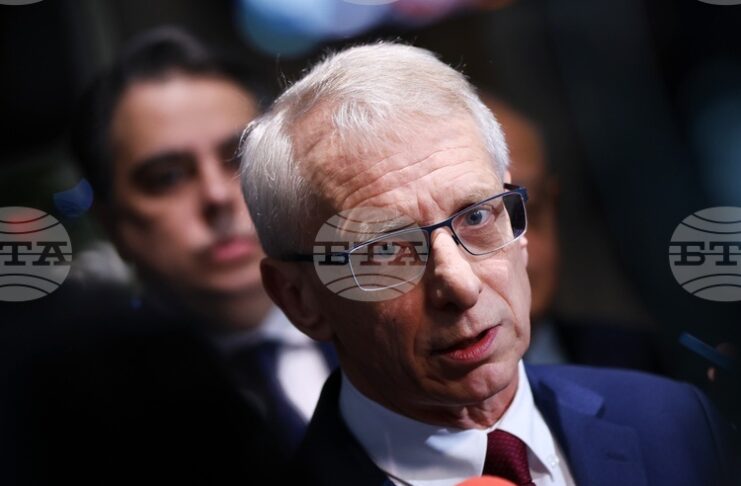 С Андрей Гюров не сме обсъждали министерски постове, каза Николай Денков от ПП-ДБ