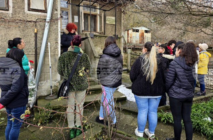 С поднасяне на цветя в Свищов бе отбелязана 148-ата годишнина от рождението на художника Александър Божинов