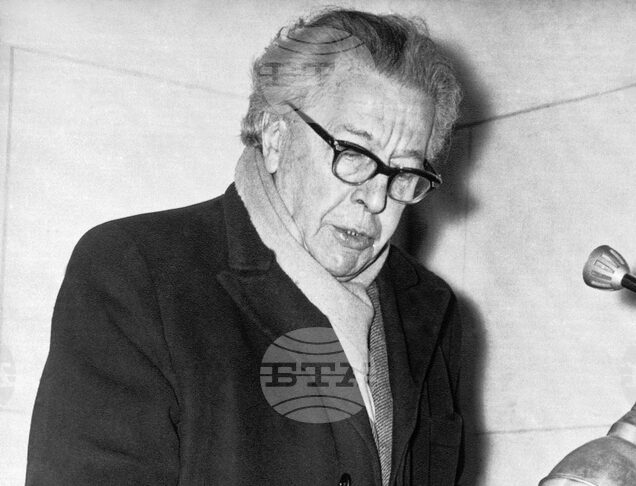 Сънищата са реалността, която сме забравили да видим, казва Андре Бретон, от чието рождение се навършват 130 години