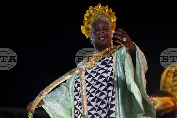 Школи по самба отдадоха почит към чернокожи бразилски писателки на парадите си на карнавала в Рио де Жанейро