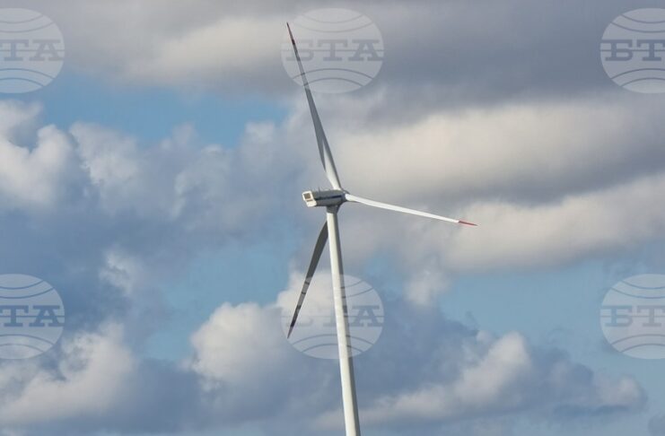 Тридесет процента от електричеството в Европа е осигурено от вятърна енергия през изминалото денонощие