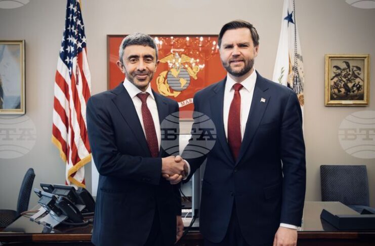 УАМ: Министърът на външните работи на ОАЕ обсъди с Джей Ди Ванс укрепването на стратегическите връзки между ОАЕ и Вашингтон