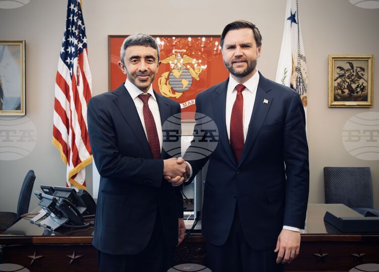 УАМ: Министърът на външните работи на ОАЕ обсъди с Джей Ди Ванс укрепването на стратегическите връзки между ОАЕ и Вашингтон