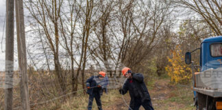 Украйна намалява производството на ток от атомните електроцентрали заради масираните руски удари по електроподстанции, съобщиха Киев и МААЕ