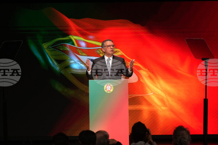 Умереният Сегуро възпря крайната десница от победа на президентските избори в Португалия, но крайнодесните не смятат това за поражение