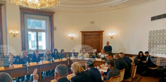 Въвеждането на мултифондовете в допълнителното пенсионно осигуряване одобри на второ четене социалната комисия в парламента