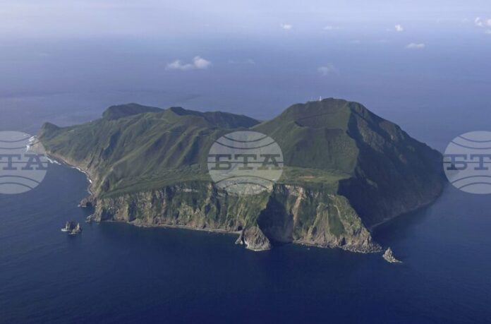 Япония съобщи, че е открила редкоземни елементи по време на Япония съобщи, че е открила редкоземни елементи по време на дълбоководна проучвателна мисия