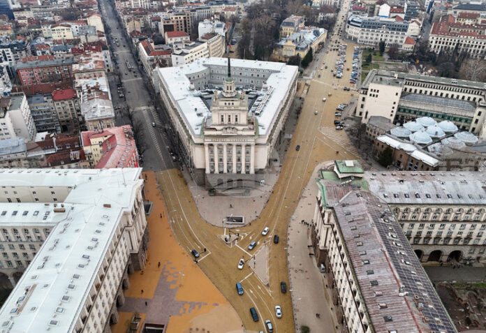 Законопроектът за промени на удължителния закон за бюджета е внесен Законопроектът за промени на удължителния закон за бюджета е внесен в Народното събрание