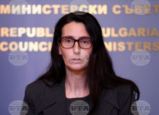 На снимката: служебният министър на регионалното развитие и благоустройството Ангелина Бонева.