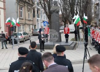 133 години от смъртта на Баба Тонка бяха отбелязани в Русе