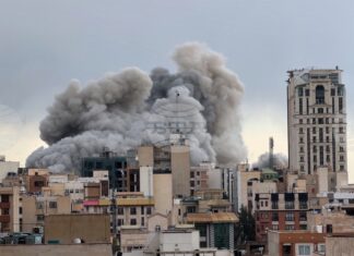 ПРЕГЛЕД НА ПЕЧАТА
                                                                                                Войната в Близкия изток продължава да е тема номер едно в западния печат