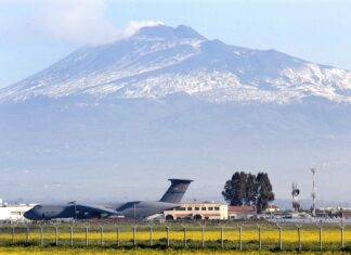 Военна база "Сигонела" на остров Сицилия