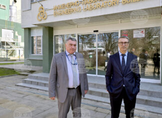 Служебният министър на енергетиката Трайчо Трайков пристигна в АЕЦ „Козлодуй“, за да инспектира на място пусковите дейности по неядрената част на шести блок