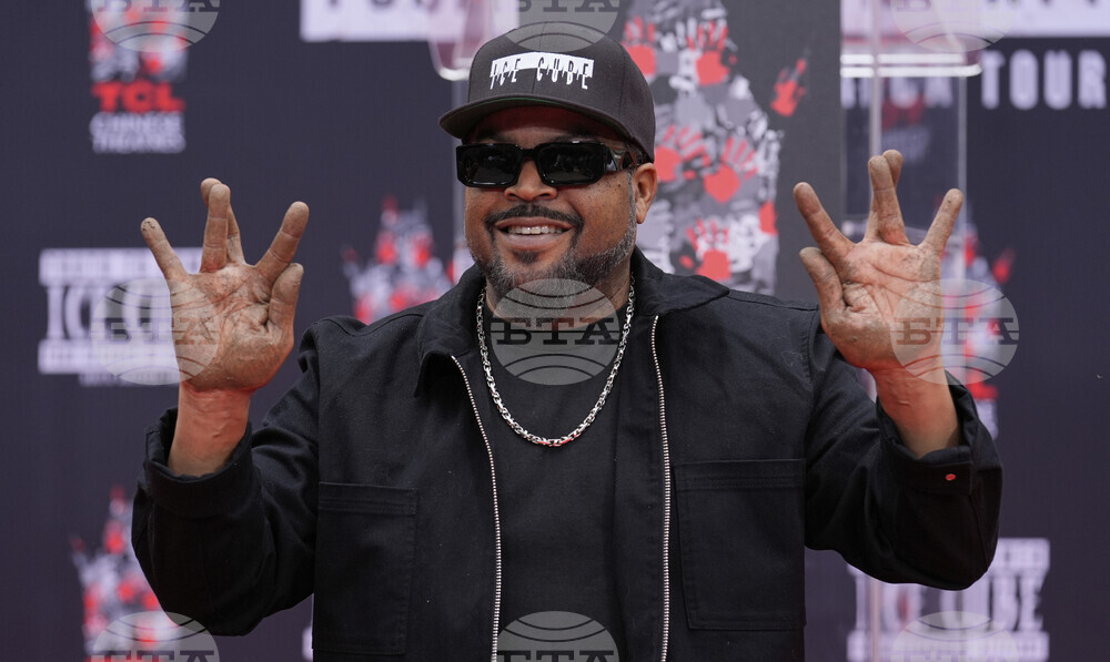 йс Кюб взе „Златна малинка" за най-лош актьор за ролята си във “Война на световете",