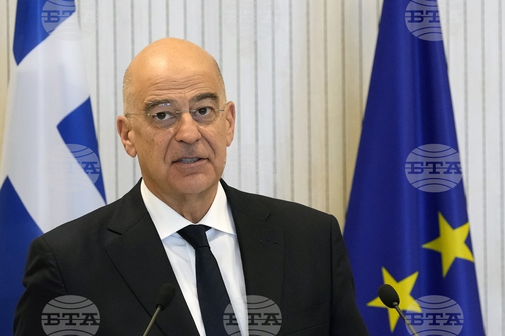 Никос Дендиас