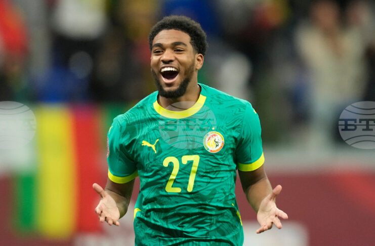 Астън Вила обмисля привличането на млад талант от Пари Сен Жермен