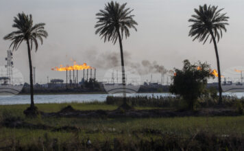 Багдад планира обновяване на тръбопровода за директен износ на петрол от провинция Киркук към Турция Багдад планира обновяване на тръбопровода за директен износ на петрол от провинция Киркук към Турция, съобщи иракският министър на петрола
