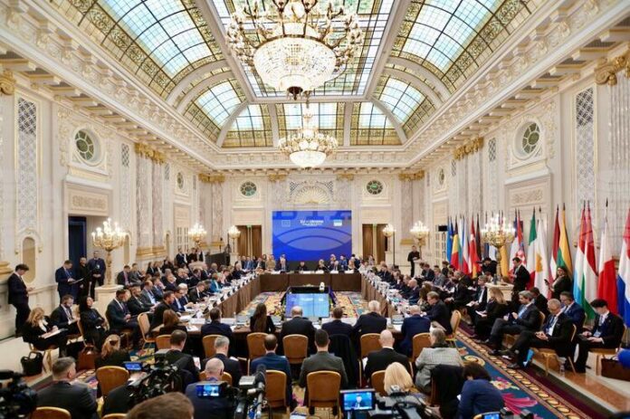 България потвърди подкрепата за Украйна в неформална среща на външните България потвърди подкрепата за Украйна в неформална среща на външните министри на държавите членки на ЕС, съобщиха от МВнР