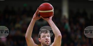 Българският национал Александър Везенков ще пропусне днешния мач на Олимпиакос срещу Париж Баскет в Евролигата