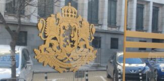 Българското Министерство на туризма е в постоянен контакт с туроператорите, които оперират в региона на Близкия изток