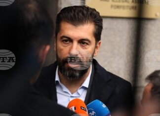 Бившият премиер Кирил Петков поздрави Азербайджан и президента Илхам Алиев за организацията на 13-ия Глобален форум в Баку