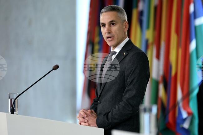 Андрей Гюров