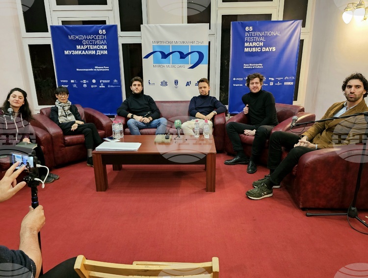 Благодарим за доверието и честта отново да сме част от „Мартенските музикални дни“ в Русе, казаха музикантите от квартет Signum