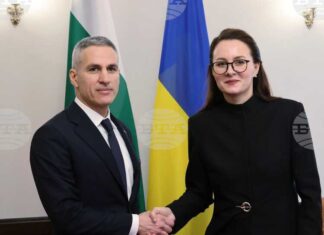 Болградската гимназия „Г. С. Раковски“ е културен мост между нашите нации, заяви служебният премиер Андрей Гюров в Киев