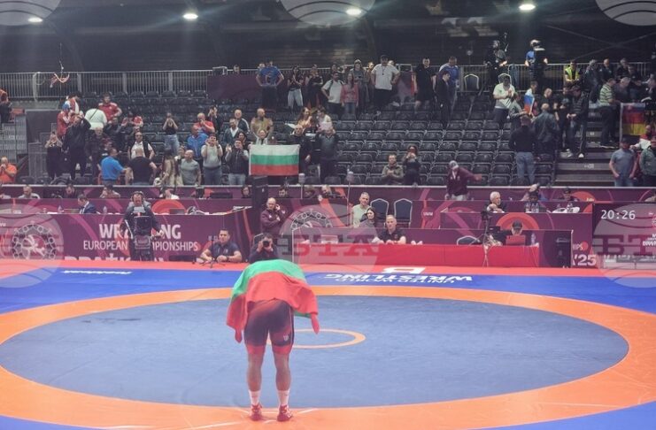 Борците на ЦСКА в класически стил и общо 84 български състезатели ще вземат участие на турнира "Дан Колов - Никола Петров"